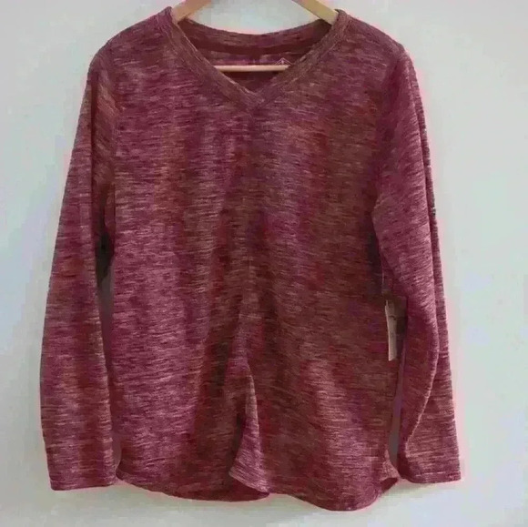 🌴2/$25🌴ST.JOHN'S BAY | Women's Deep Ruby Geran Textured Pattern Fleece Sweater - Picture 1 of 3
